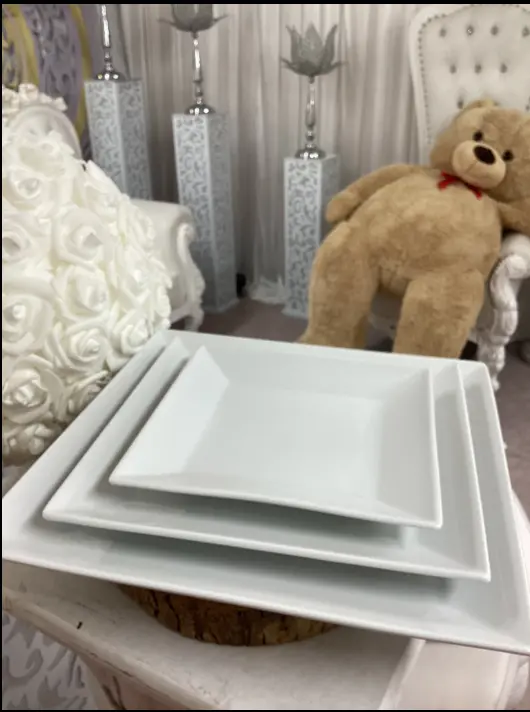 Assiette carré 33 x 33 cm  