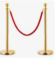 Poteau de guidage or corde rouge 